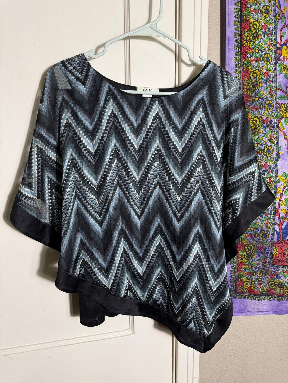 Cato Chevron Blouse Sheer Overlay Built In Cami Asymmetrical Boho Top - Large